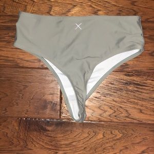 Boutine LA high waste bottoms